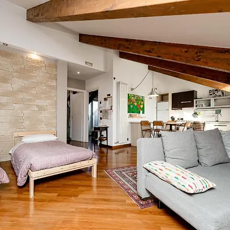 Stagabin La Mansarda Panoramica Un Rifugio Di Eleganza E Tranquillita Apartment Turin