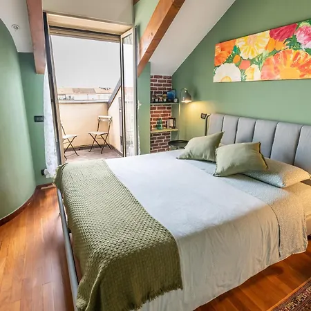 Stagabin La Mansarda Panoramica Un Rifugio Di Eleganza E Tranquillita Daire *