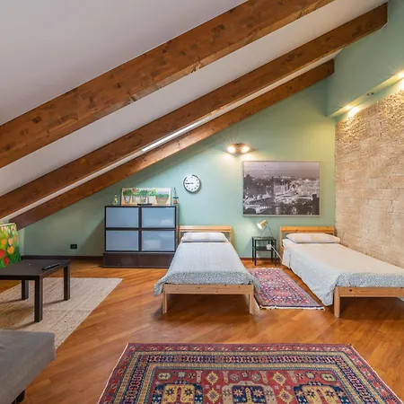 Daire Stagabin La Mansarda Panoramica Un Rifugio Di Eleganza E Tranquillita *