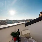 Stagabin La Mansarda Panoramica Un Rifugio Di Eleganza E Tranquillita *